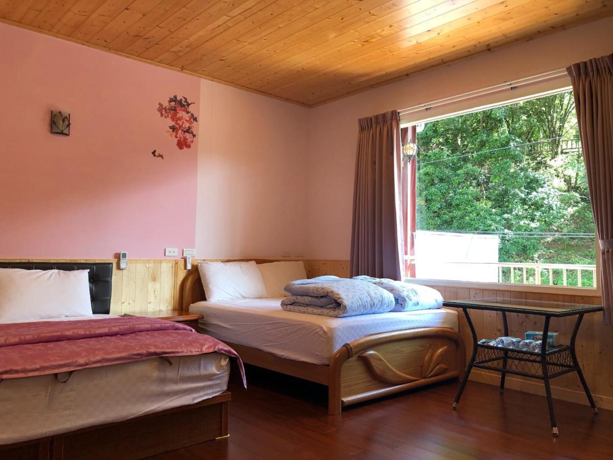 Ferienwohnung Chingjing ‧ Orange Scotia Renai Exterior foto