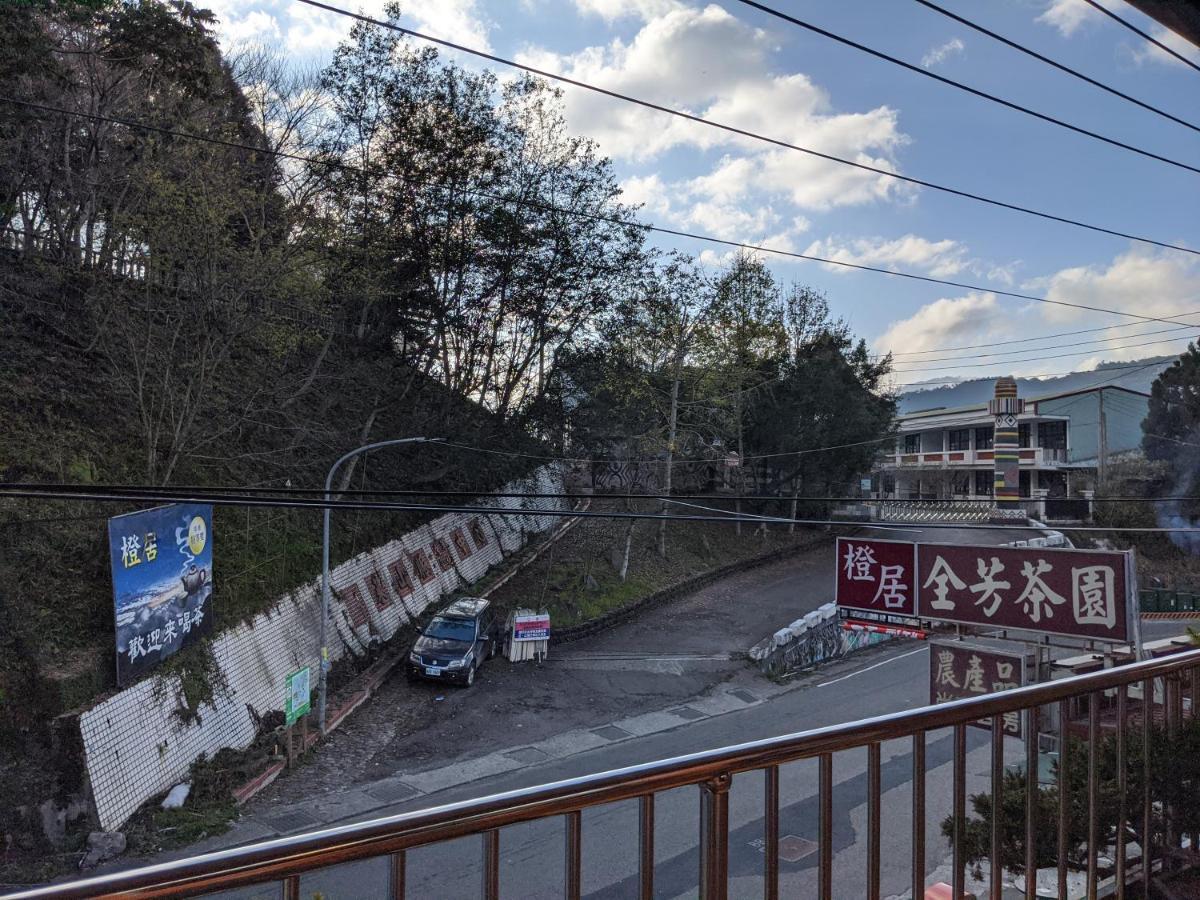 Ferienwohnung Chingjing ‧ Orange Scotia Renai Exterior foto